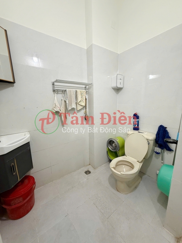 Nhà 3 tầng MT đường Lê Quyên P. Chánh Hưng. Giá 9,5 tỷ TL 5